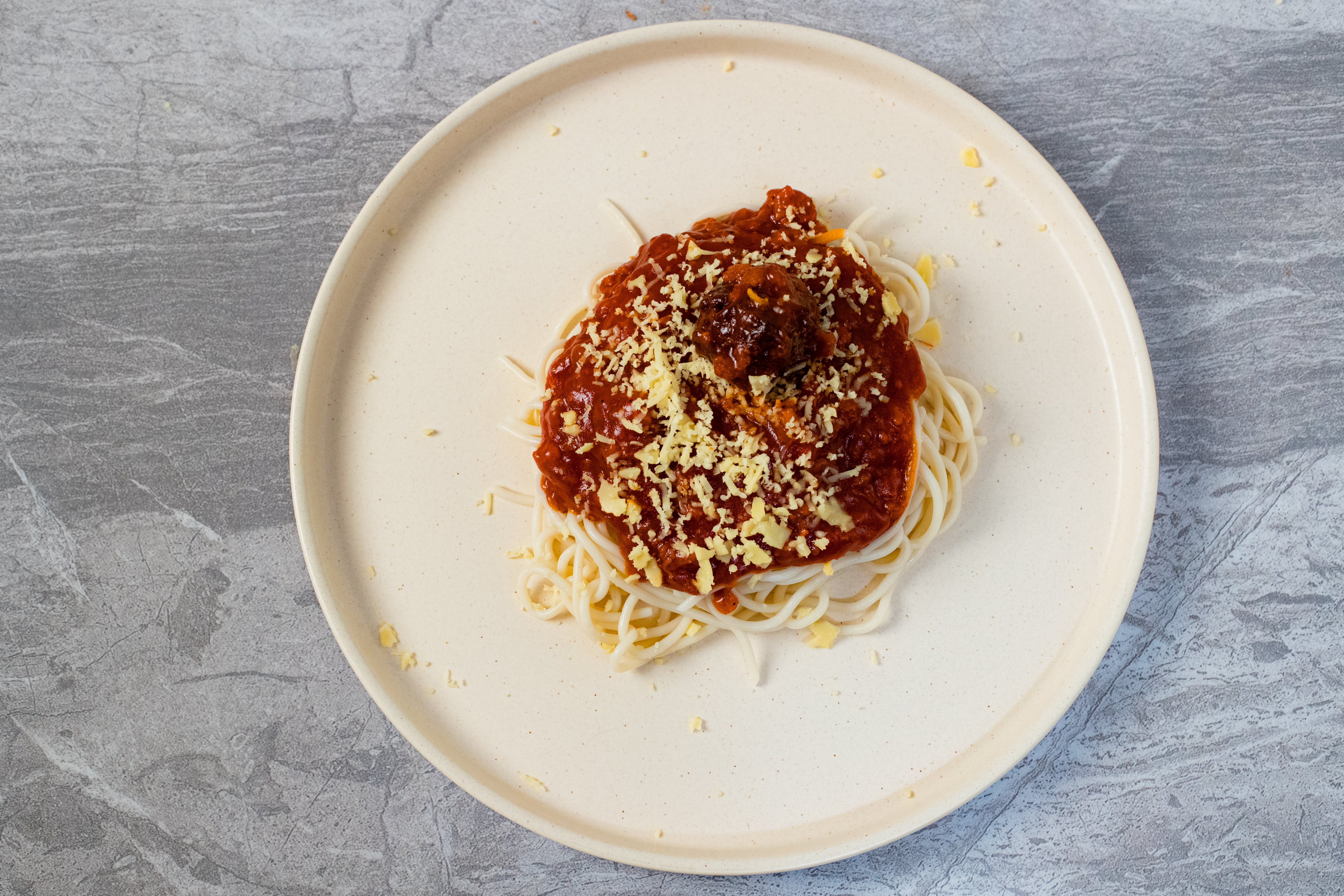 Spaghetti w/ Meatballs